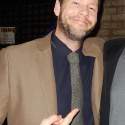 Ike Barinholtz